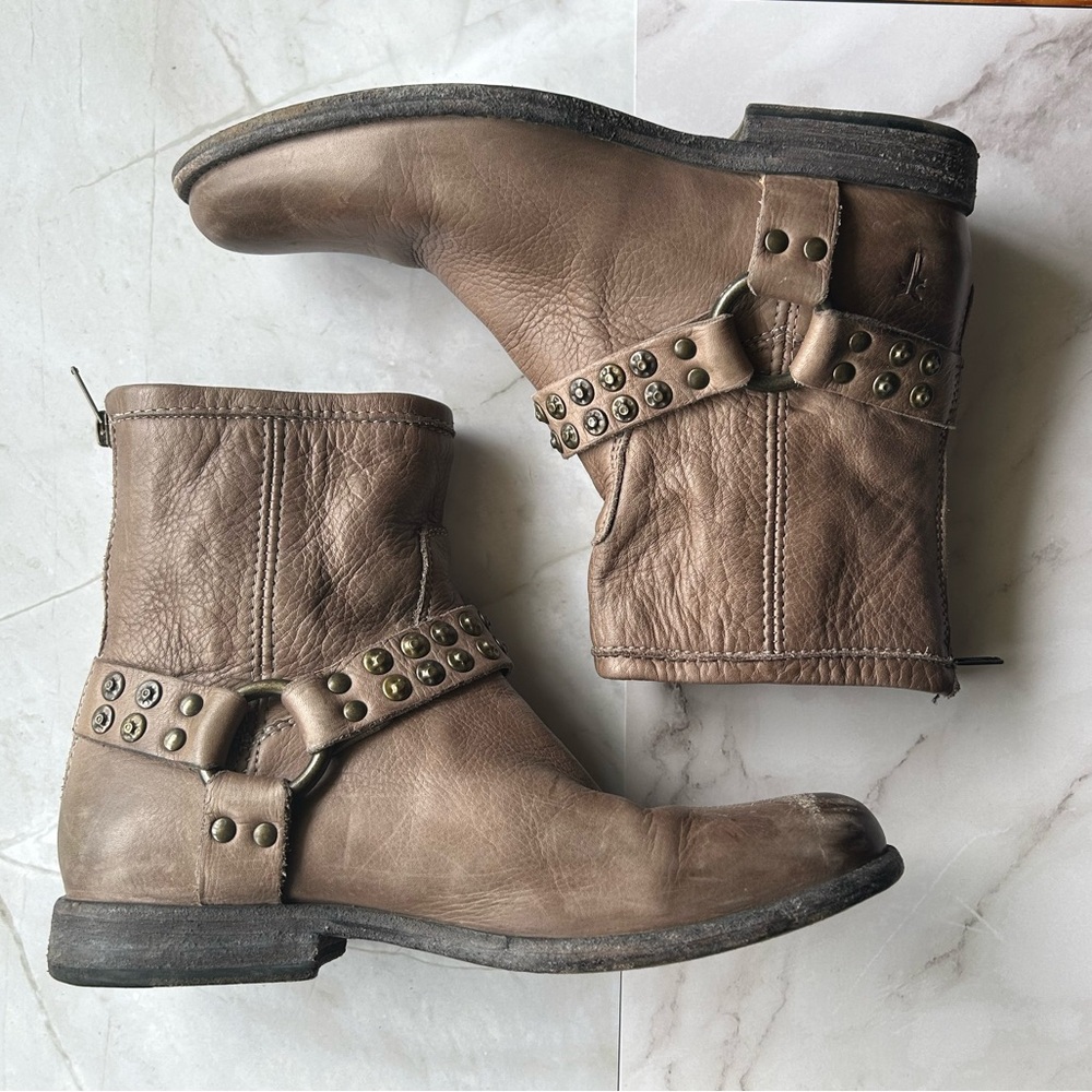 Frye Greige Phillip Studded Harness Leather Engineer Boots